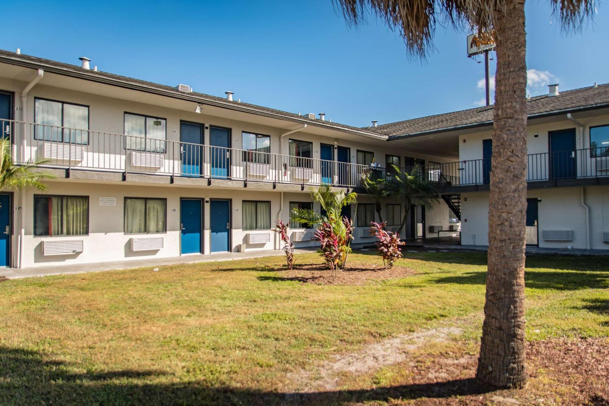 Motel 6-Ft. Pierce, FL Fort Pierce Extérieur photo