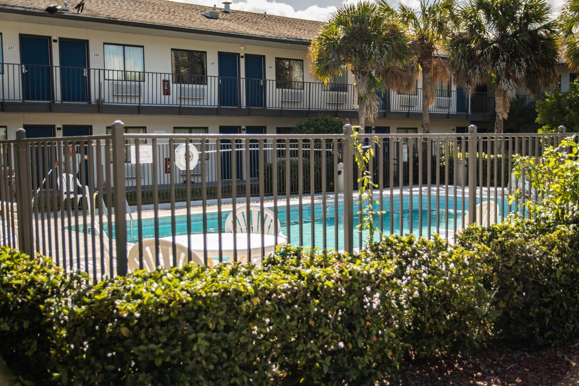 Motel 6-Ft. Pierce, FL Fort Pierce Extérieur photo